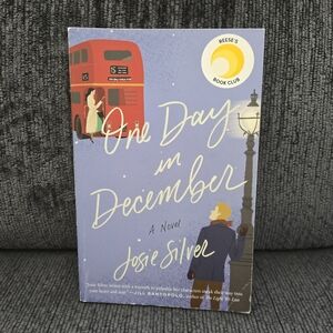 One Day in December by Josie Silver Paperback